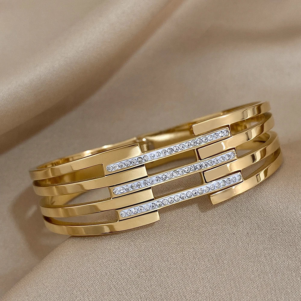 Leonie | Elegant Skyline Bracelet