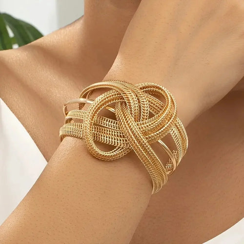 Penelope | Elegant Eclipse Bracelet