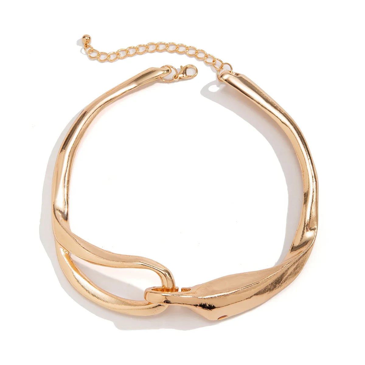 Ximena | Elegant Twist Necklace