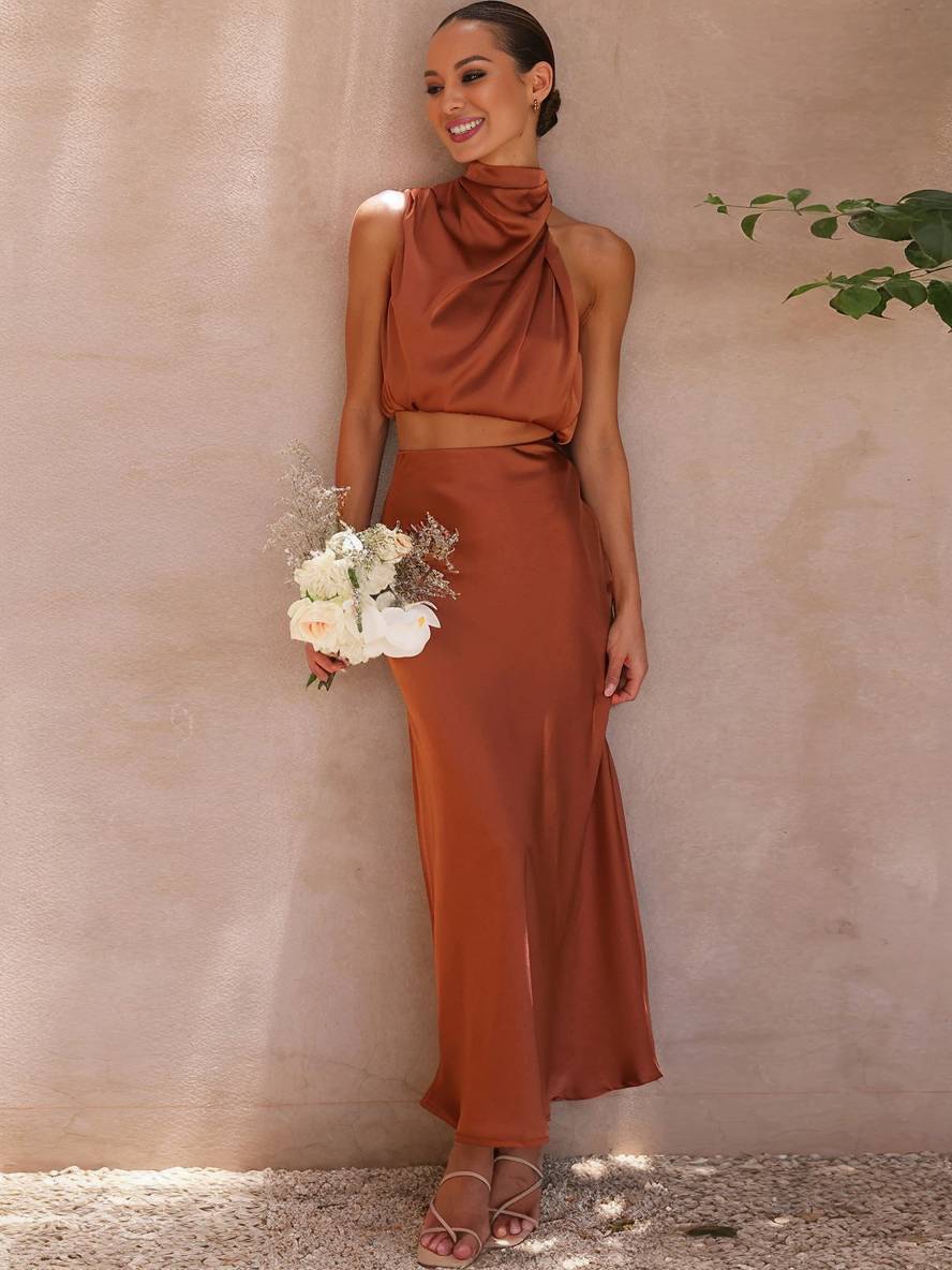 Sophia | Elegant Satin Two-Piece Set with Halter Top and Maxi Skirt