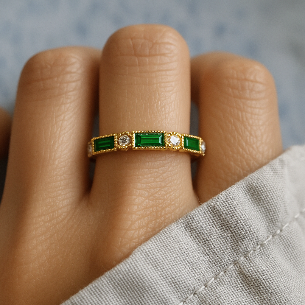 Sophia | Elegant Timeless Love Ring