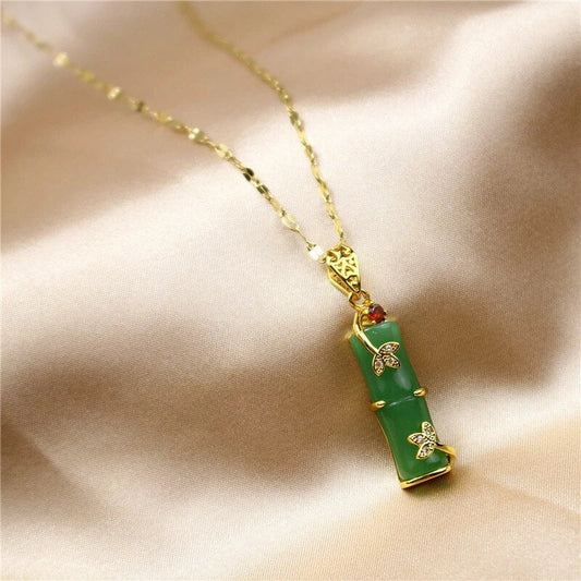 Sophie | Minimalist Jade Amulet Necklace with Healing Properties
