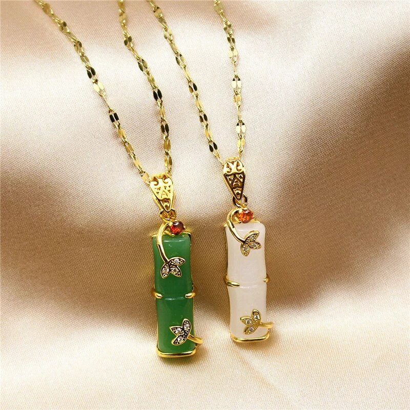 Sophie | Minimalist Jade Amulet Necklace with Healing Properties