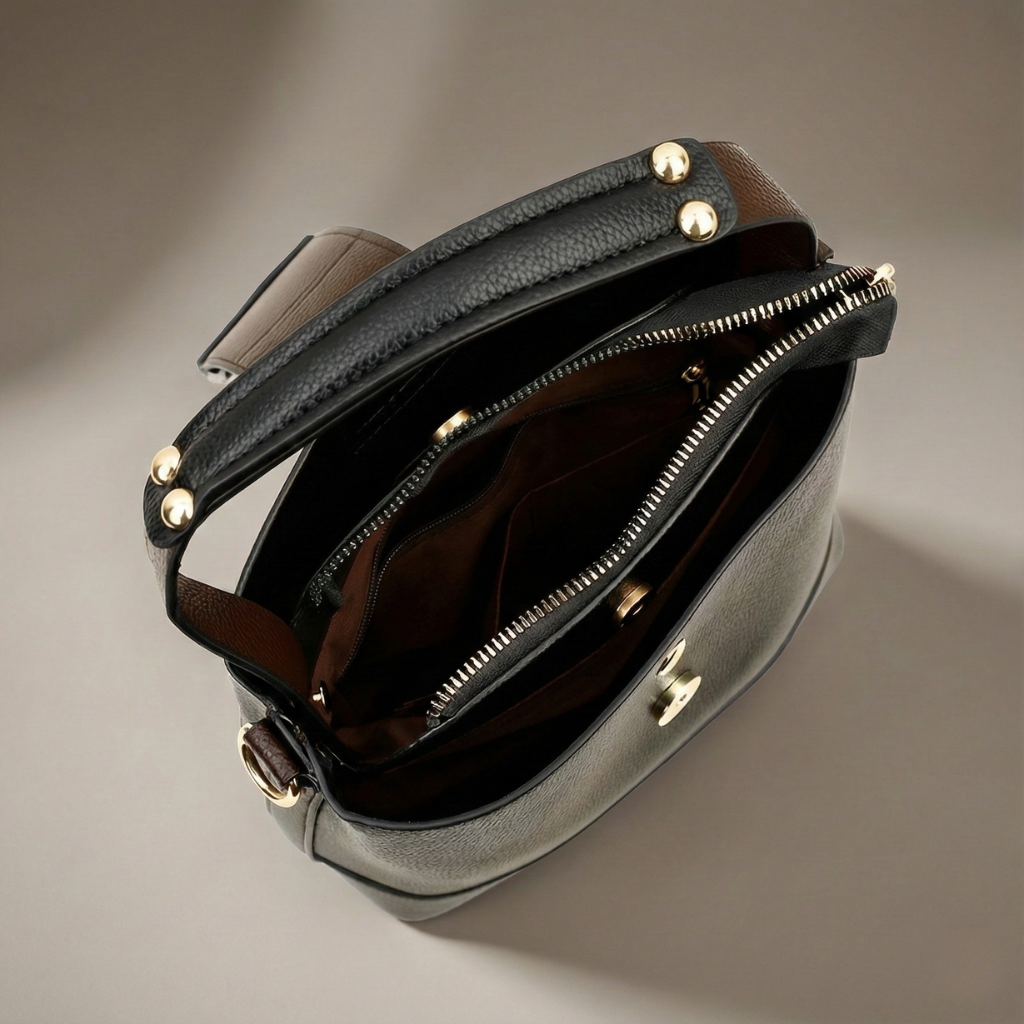 Solene | Chic Leather Handbag with Gold Hardware