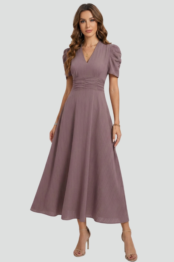 Lila | V-Neck Midi Dress with Short Sleeves