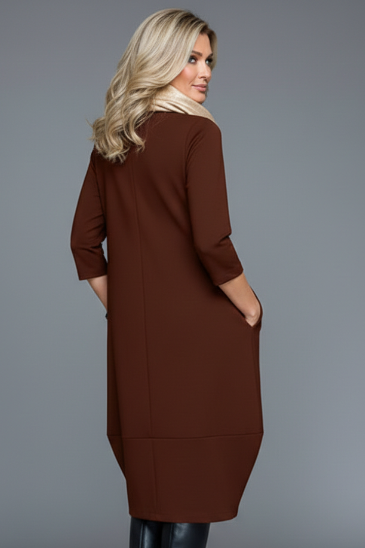 Lila | Chic Midi Dress with Round Neck and Pockets