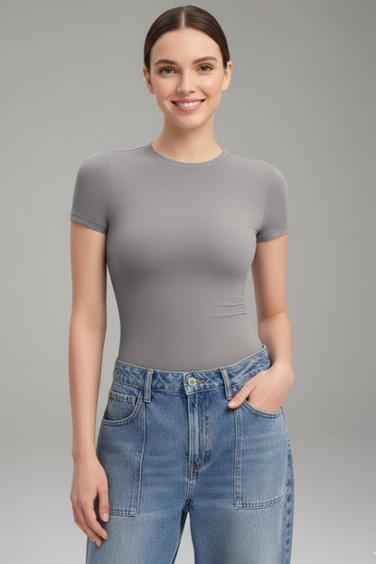 Lena | Fitted Round Neck T-Shirt