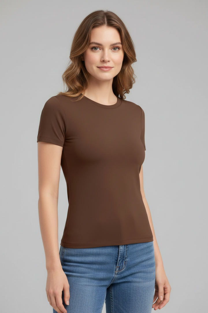 Lena | Fitted Round Neck T-Shirt