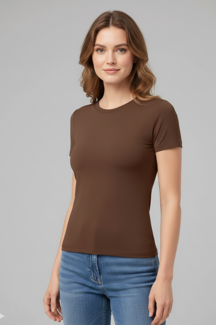 Lena | Fitted Round Neck T-Shirt