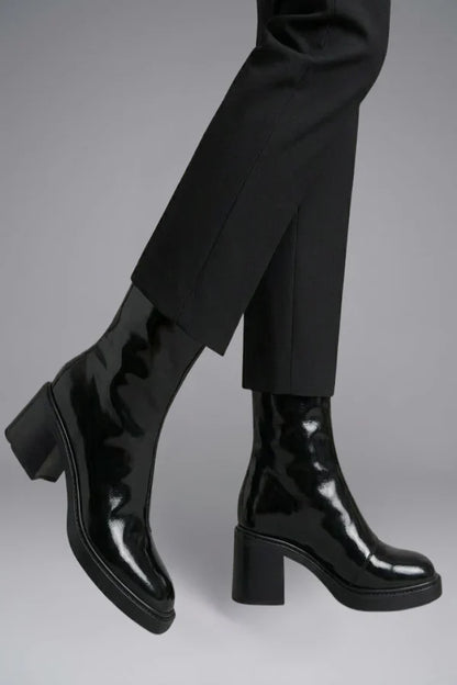 Lila | Chic Ankle Boots with Side Zipper