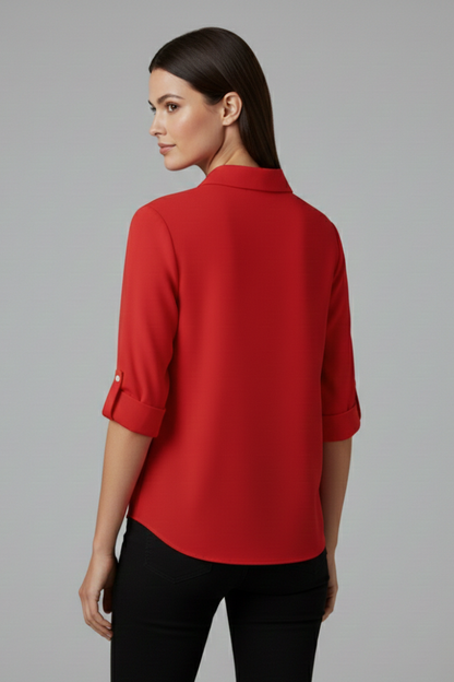 Lila | Tailored Blouse with Collar and Button Closure