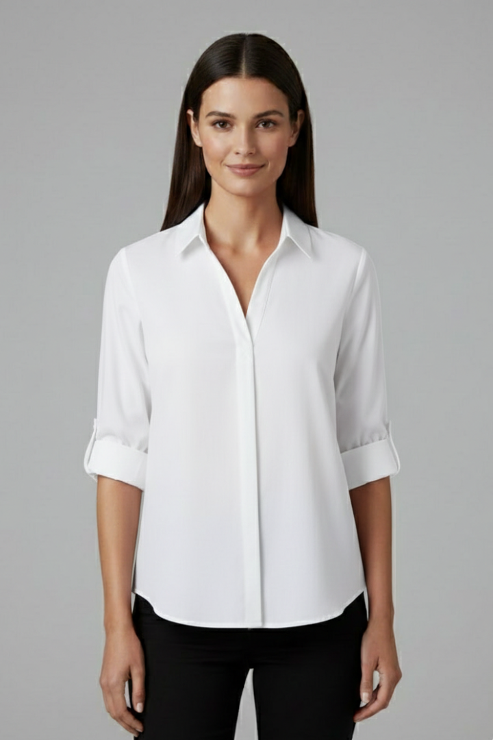 Lila | Tailored Blouse with Collar and Button Closure