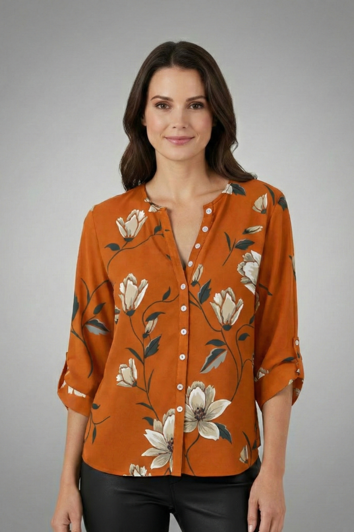 Lila | Floral V-Neck Blouse