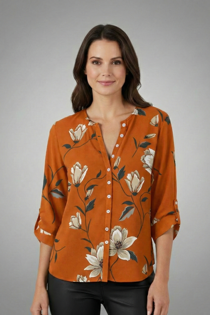Lila | Floral V-Neck Blouse