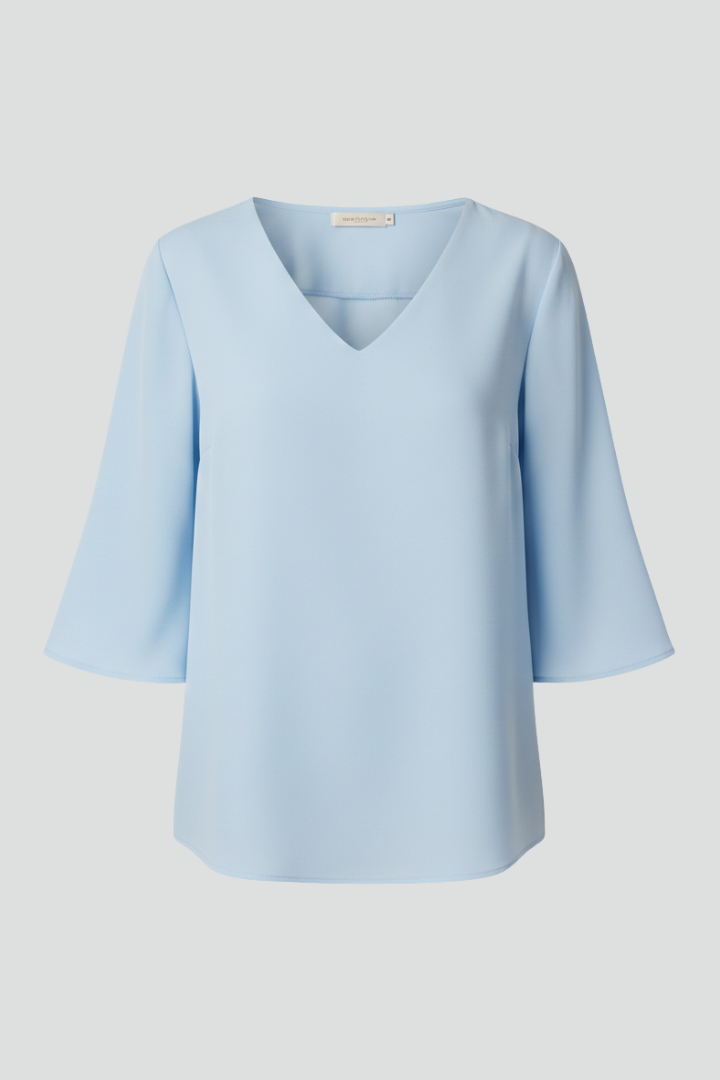 Lila | V-Neck Three-Quarter Sleeve Blouse
