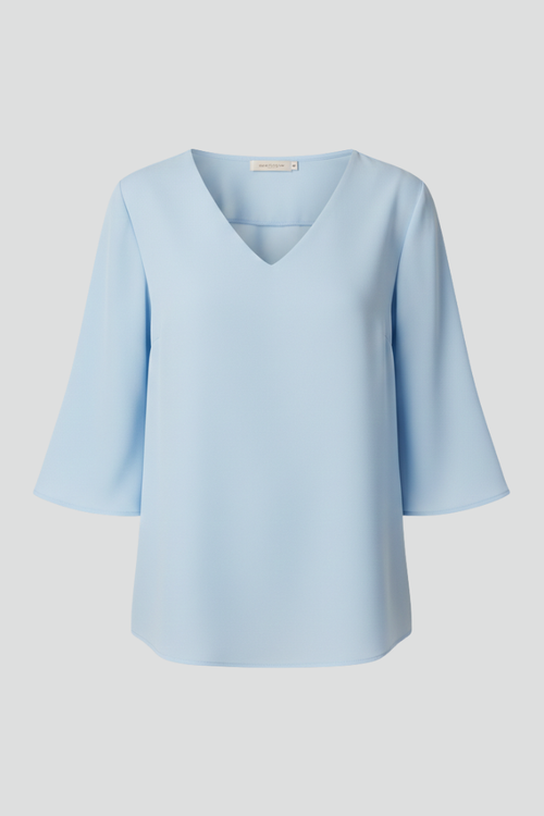 Lila | V-Neck Three-Quarter Sleeve Blouse