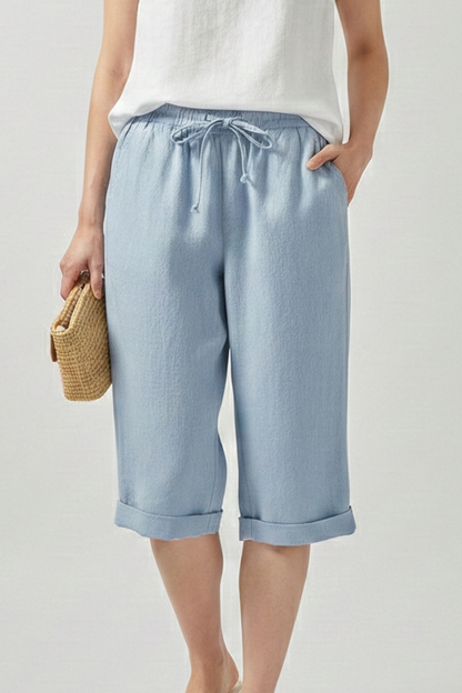 Lila | Effortless Capri Shorts with Elastic Waist
