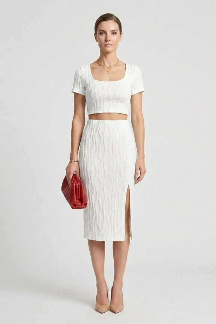 Lila | Chic Crop Top & Maxi Skirt Set