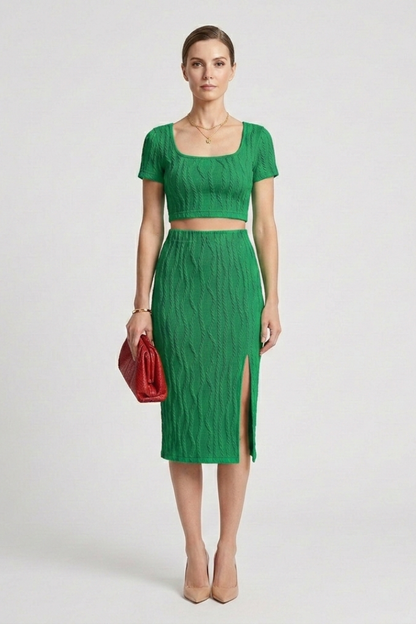 Lila | Chic Crop Top & Maxi Skirt Set