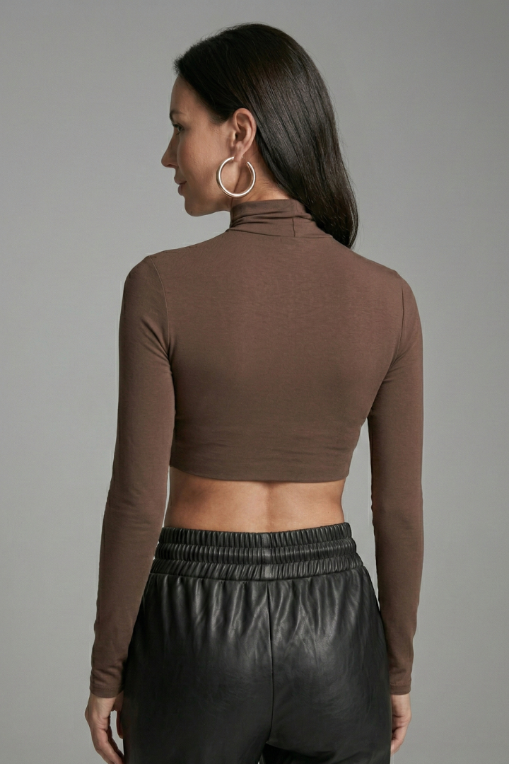 Lila | High Neck Long Sleeve Crop Top