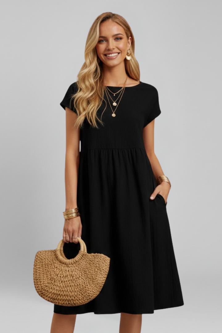 Lila | Elegant Round Neck Dress with Pockets