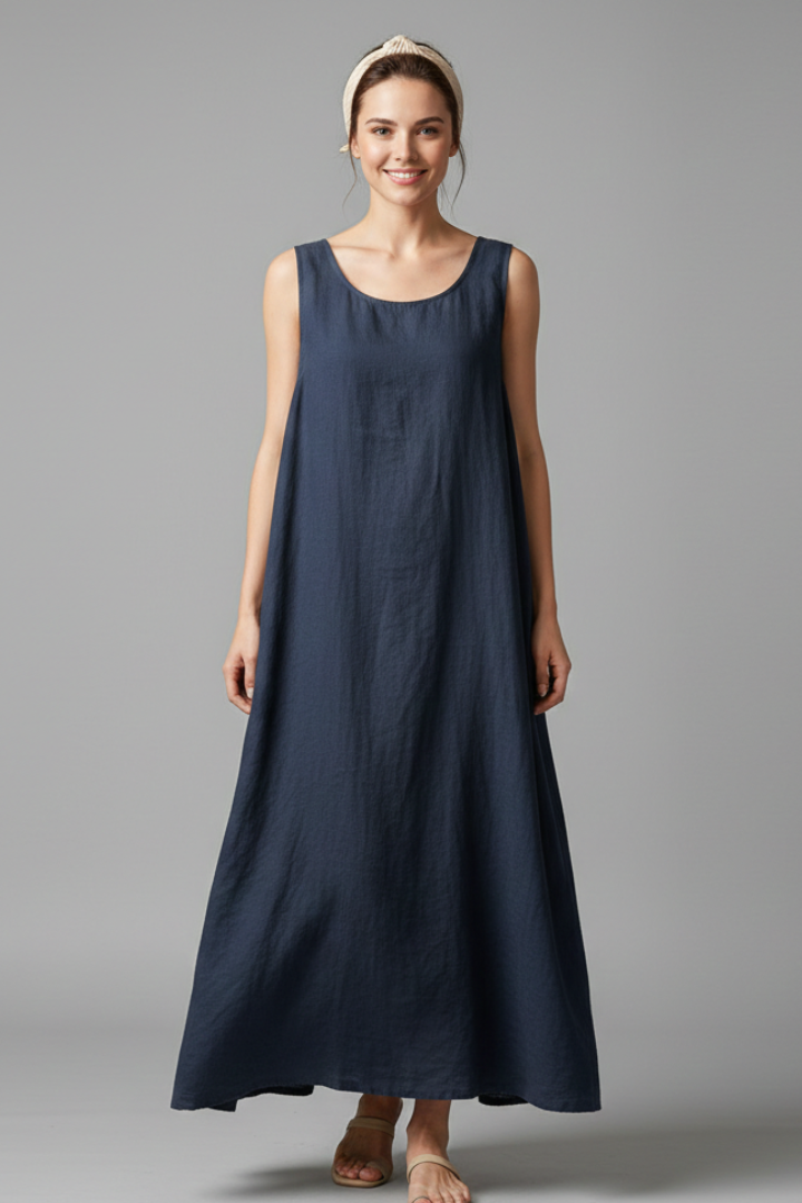 Isla | Elegant Round Neck Dress with Pockets