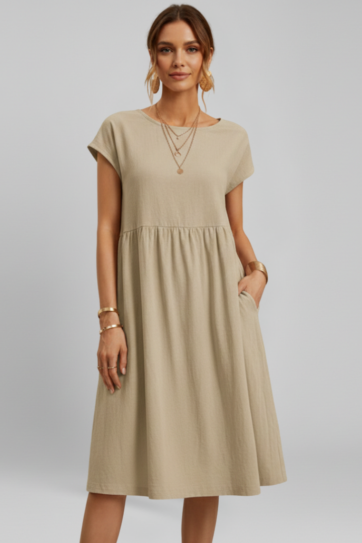 Lila | Elegant Round Neck Dress with Pockets