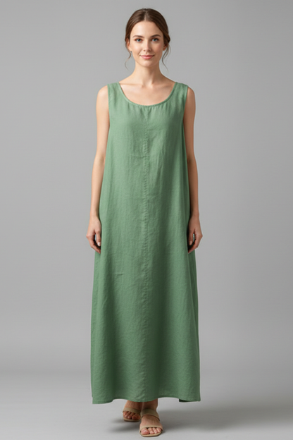 Lila | Elegant Round Neck Dress with Pockets