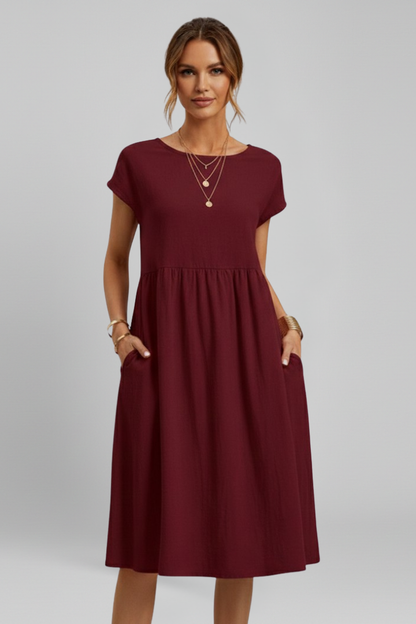 Lila | Elegant Round Neck Dress with Pockets