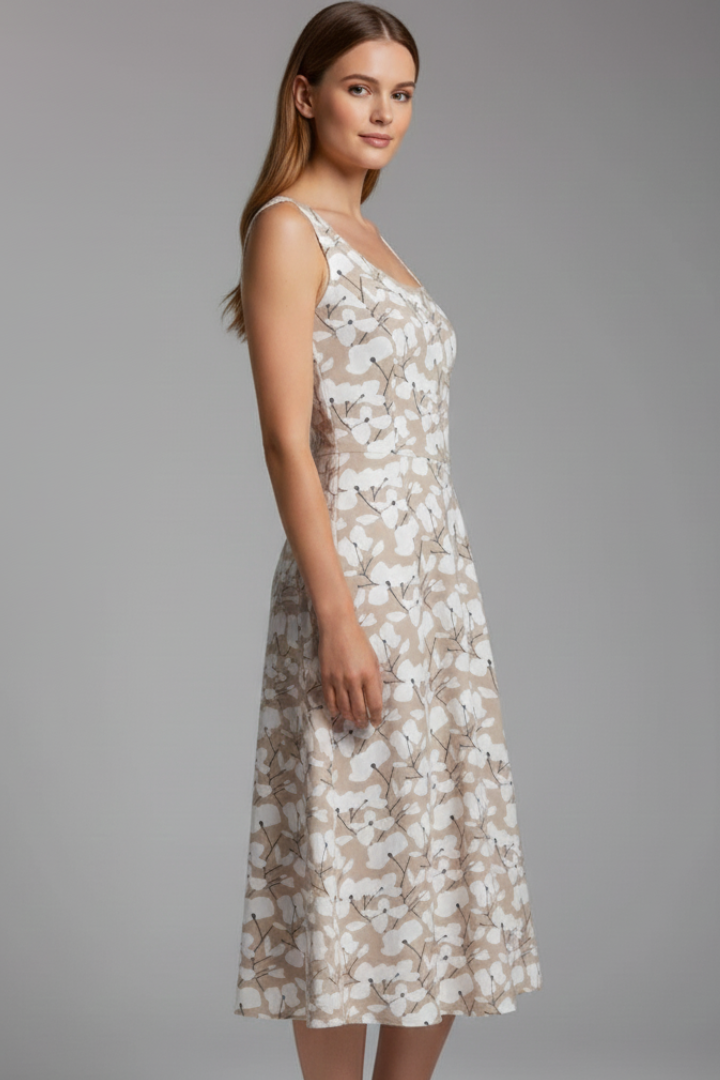Elena | Sleek Sleeveless Round Neck Dress