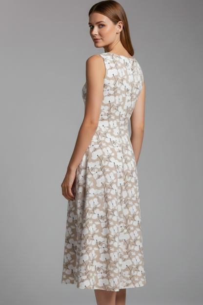 Elena | Sleek Sleeveless Round Neck Dress
