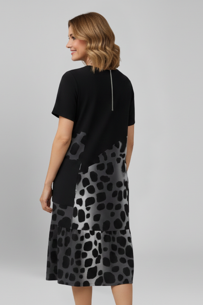 Lila | Chic Short Sleeve Dress with Pockets
