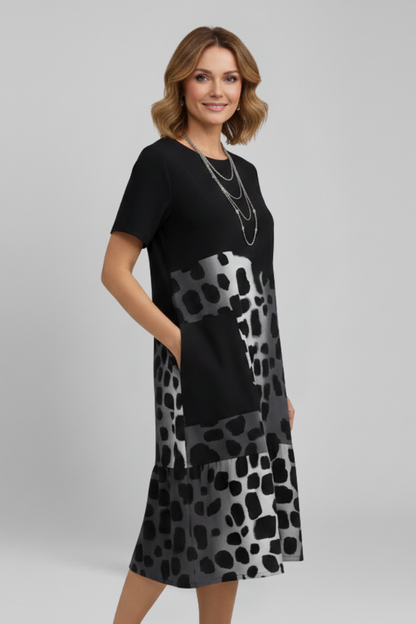 Lila | Chic Short Sleeve Dress with Pockets