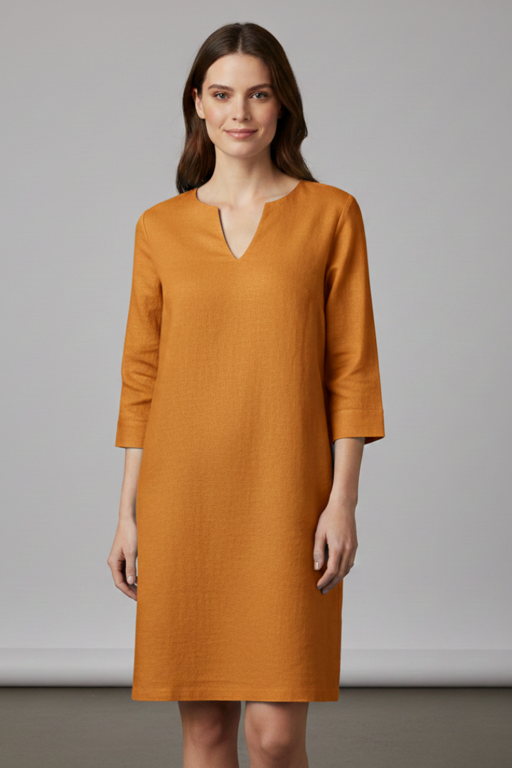 Lila | V-Neck Three-Quarter Sleeve Dress
