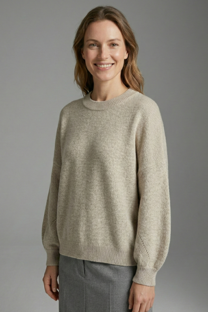Lila | Luxe Round Neck Jumper with Ribbed Cuffs
