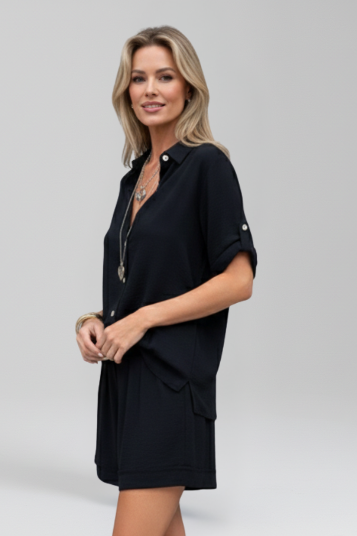 Lila | Chic Button-Front Short Jumpsuit