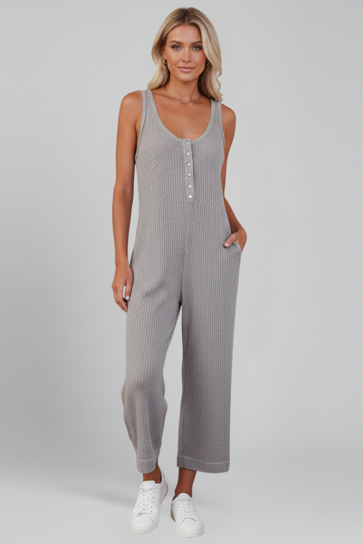 Lena | Chic Jumpsuit with Button Placket and Side Pockets