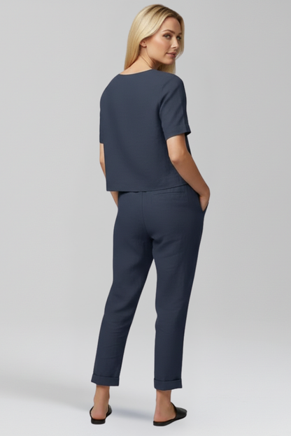 Lila | Chic Round Neck Jumpsuit with Pockets