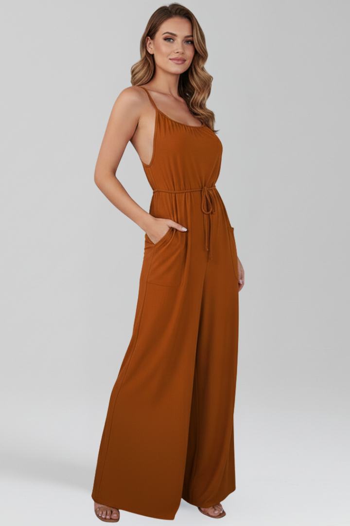 Lila | Chic Spaghetti Strap Jumpsuit with Pockets