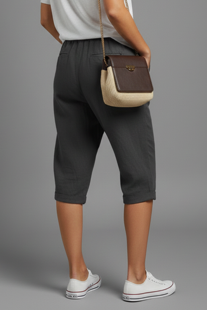 Lila | Chic High-Waisted Knee-Length Trousers