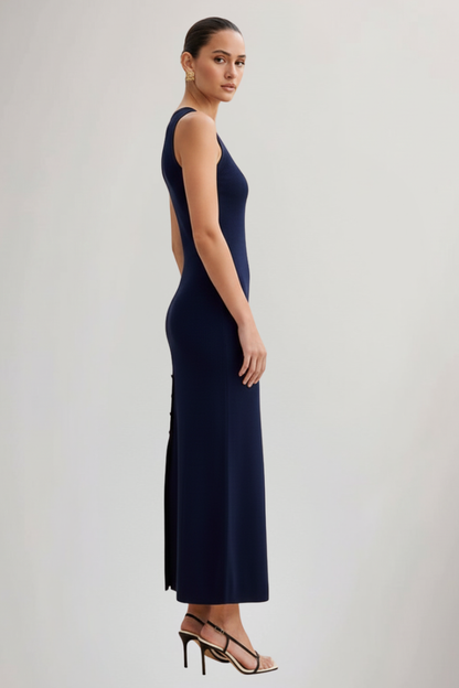 Lila | Knit Maxi Dress with Sleeveless Design and Front Buttons