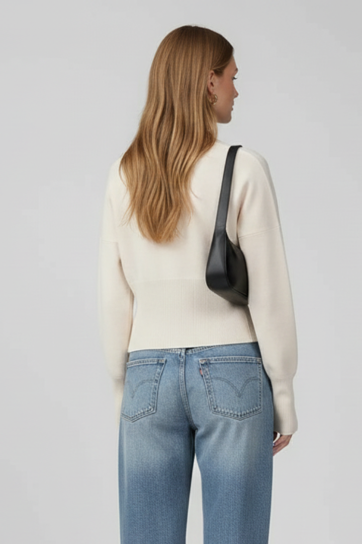Lila | Knitted Cardigan with Round Neckline