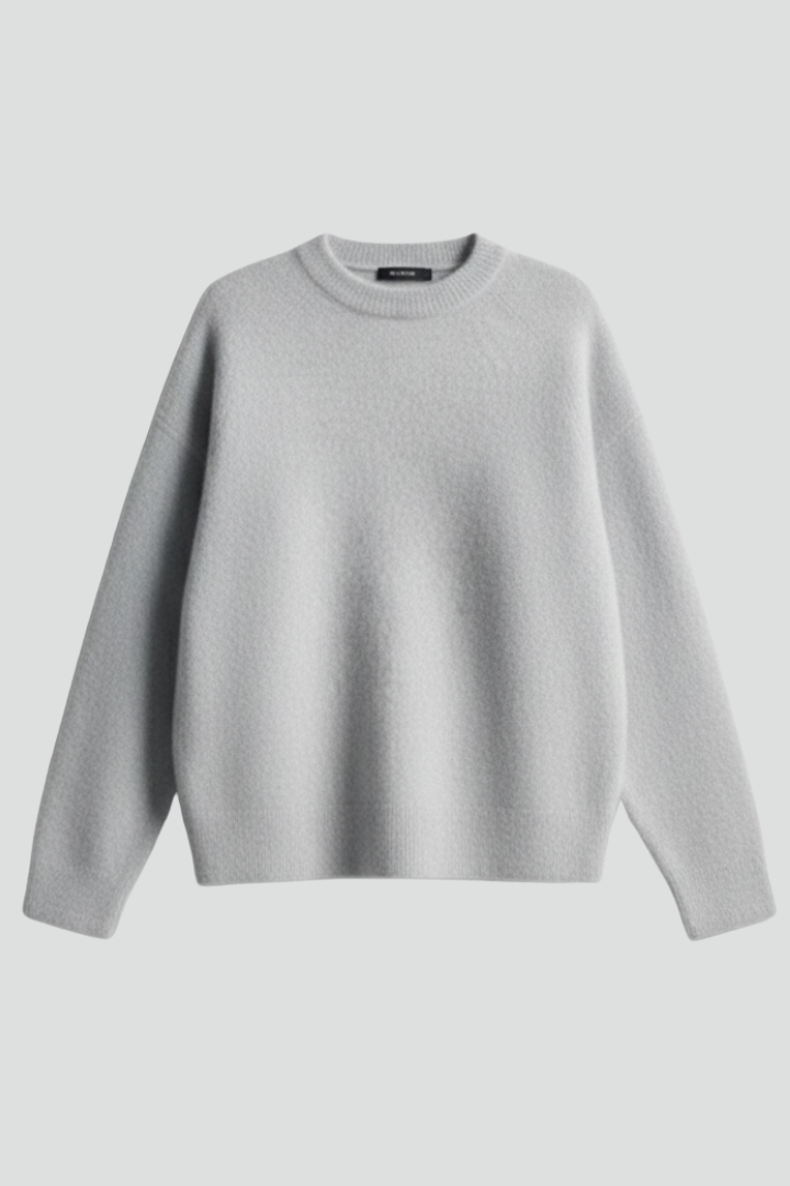 Lila | Chic Knitted Sweater with Round Neckline