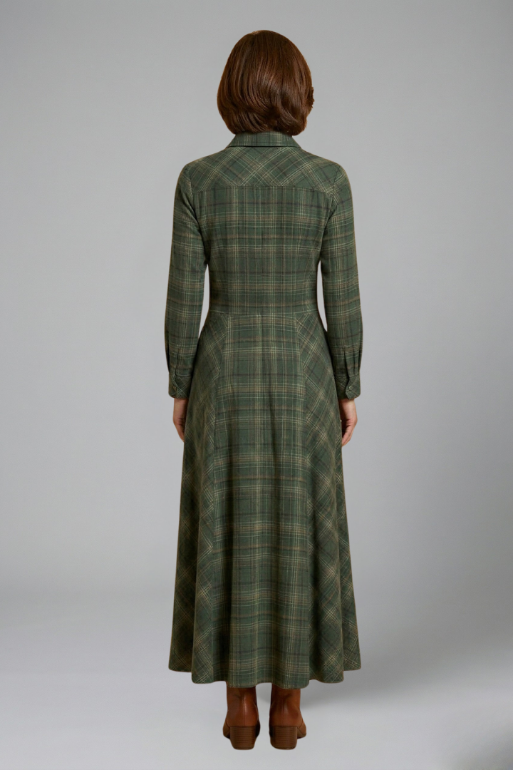 Lila | Elegant Button-Front Maxi Dress