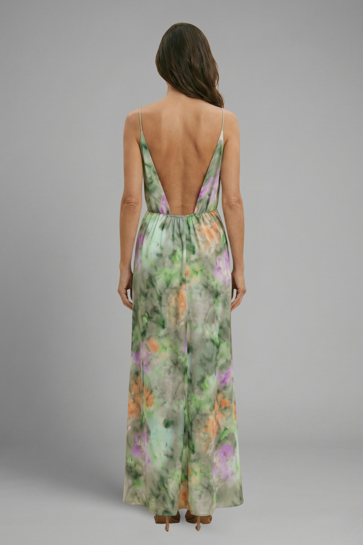 Livia | Elegant Maxi Dress with Detachable Scarf and Long Sleeves