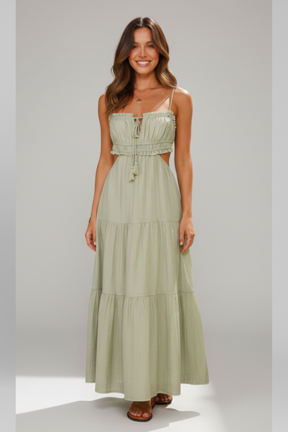 Lila | Elegant Maxi Dress with Straight Neckline and Tiered Skirt