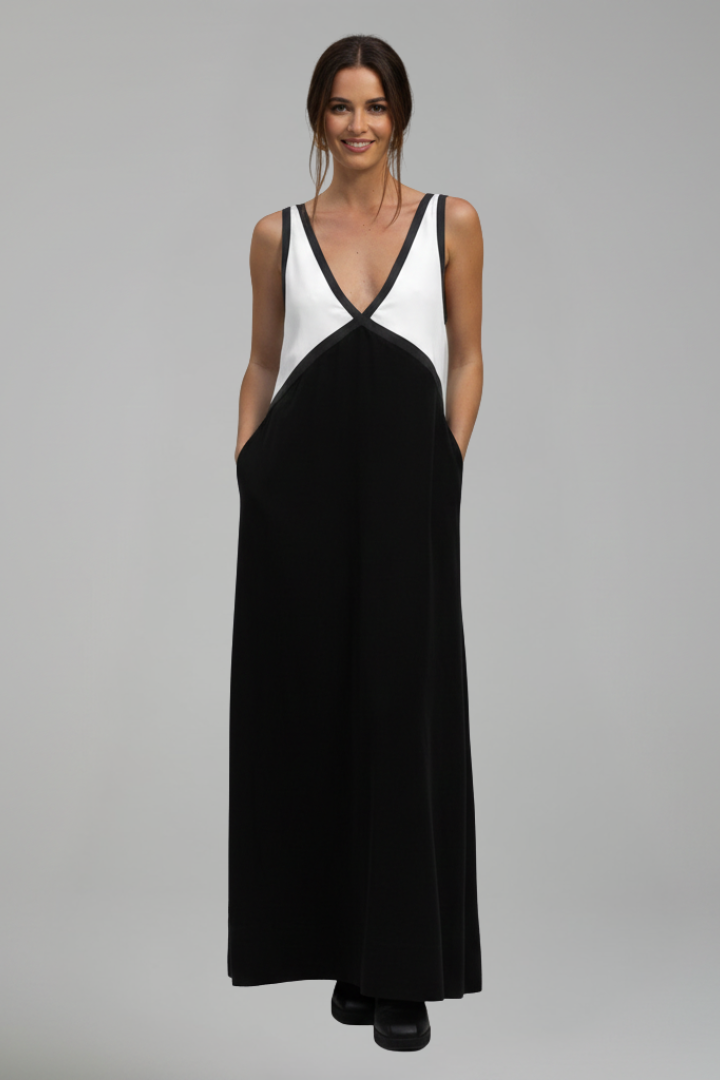 Lena | Elegant V Neck Sleeveless Maxi Dress