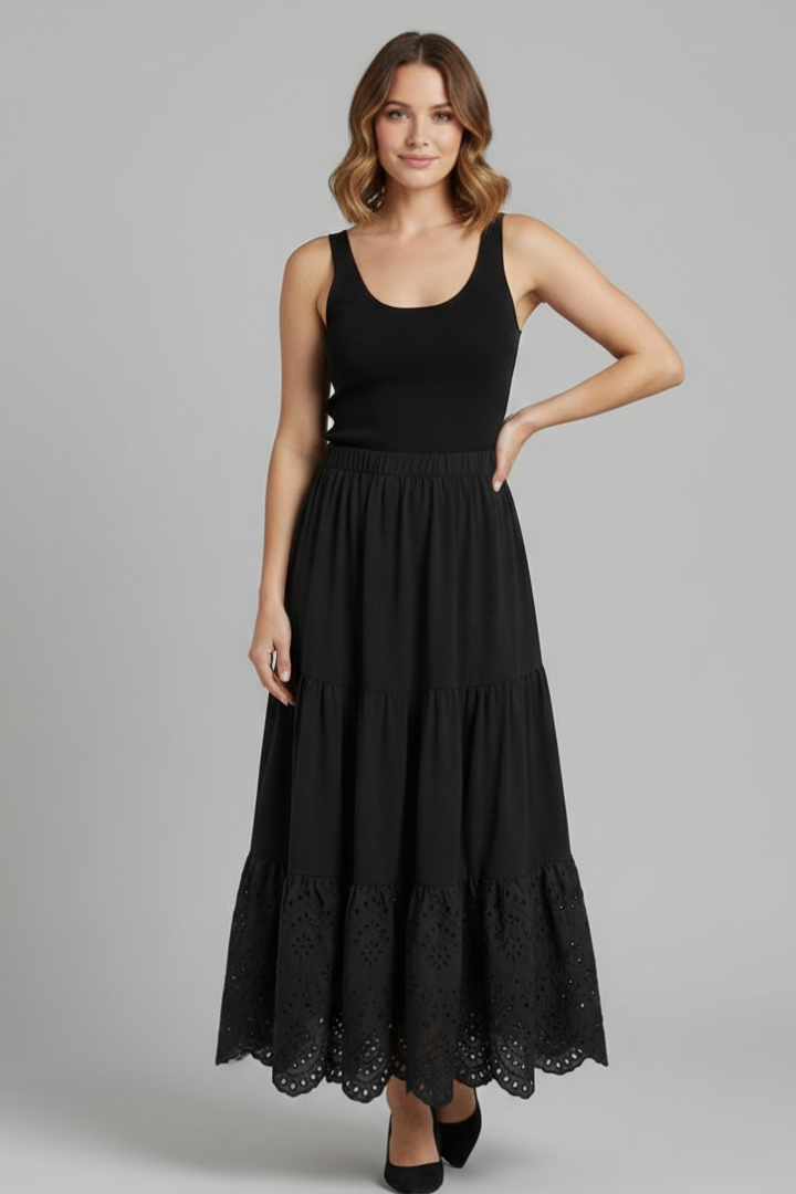 Lila | Elegant Maxi Skirt with Elastic Waist and Lace Hem