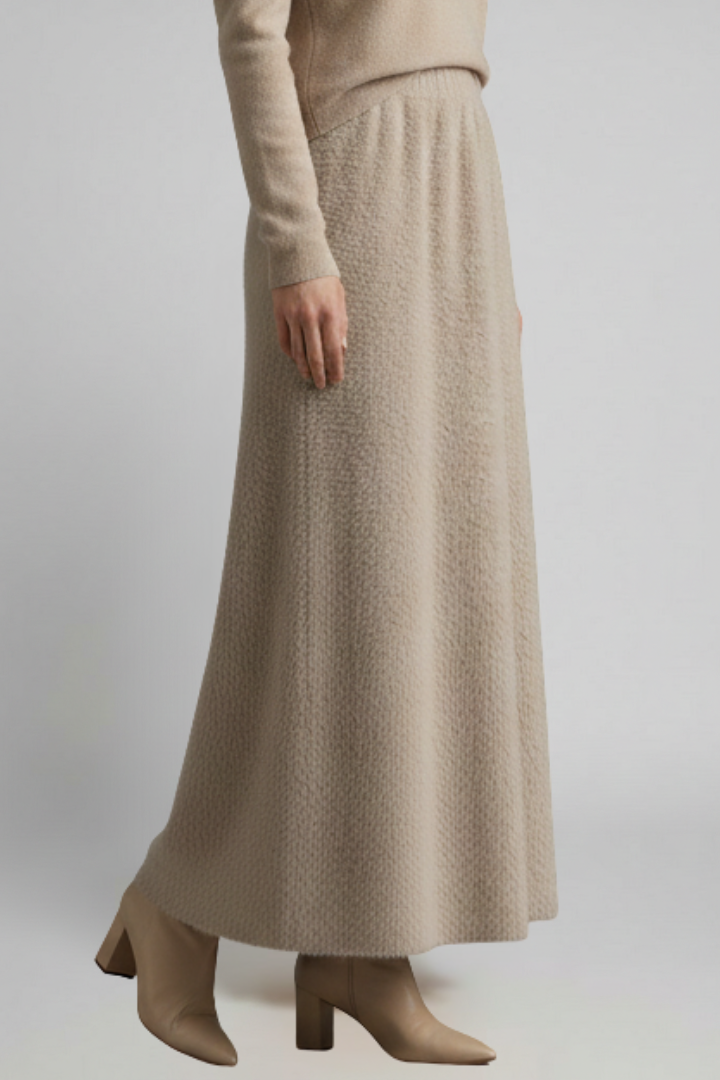 Lila | Textured Maxi Skirt with Elastic Waistband