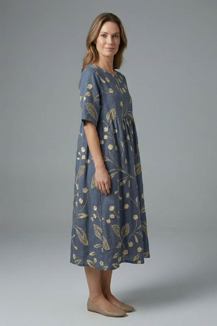 Lila | Floral Print Midi Dress with Round Neck